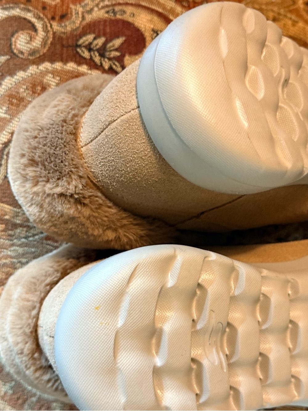 Sketchers Slip Ins NWOT.Never Worn.Side Zip. 9.5 Leather & Textile Uppers. - Picture 10 of 10